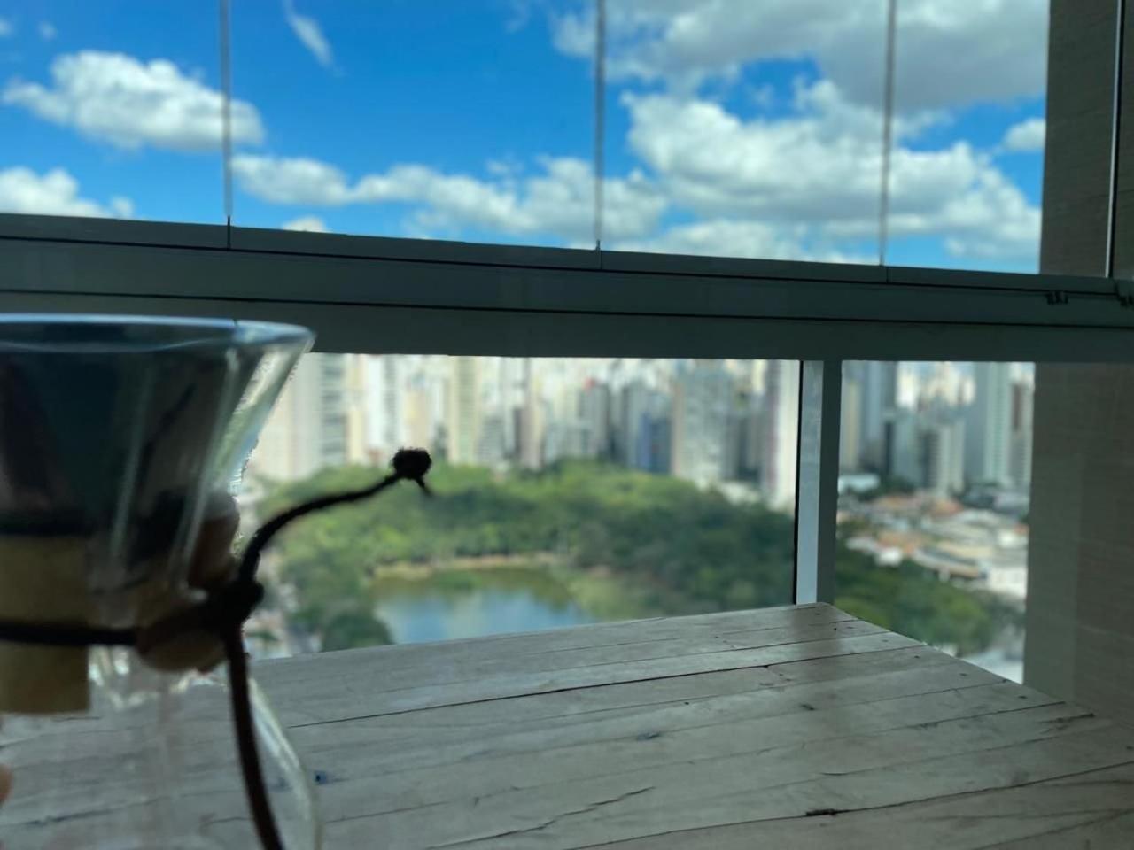 Moderno Flat Com Vista Para O Parque Vaca Brava Goiânia Esterno foto