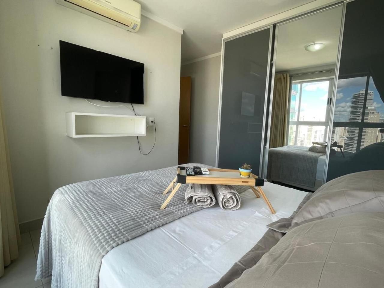 Moderno Flat Com Vista Para O Parque Vaca Brava Goiânia Esterno foto