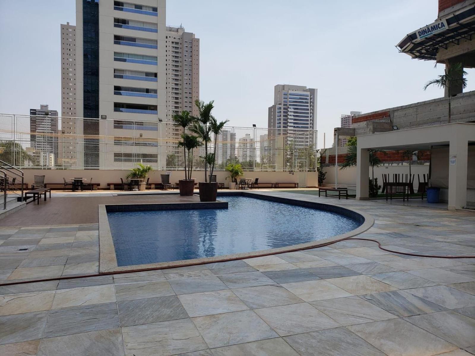 Moderno Flat Com Vista Para O Parque Vaca Brava Goiânia Esterno foto